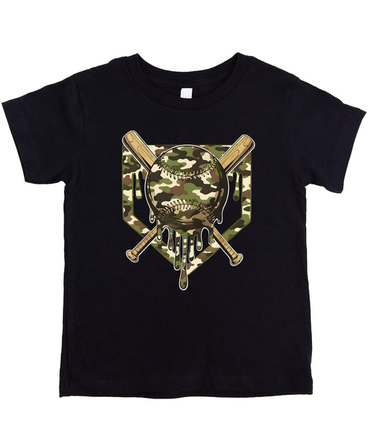 Olive Loves Apple Camo Baseball Shirt – Camouflage Baseball Graphic Tee for Men Women Kids