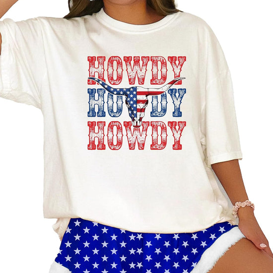 Size chart and fit guide for Howdy bull skull patriotic Western unisex t-shirt