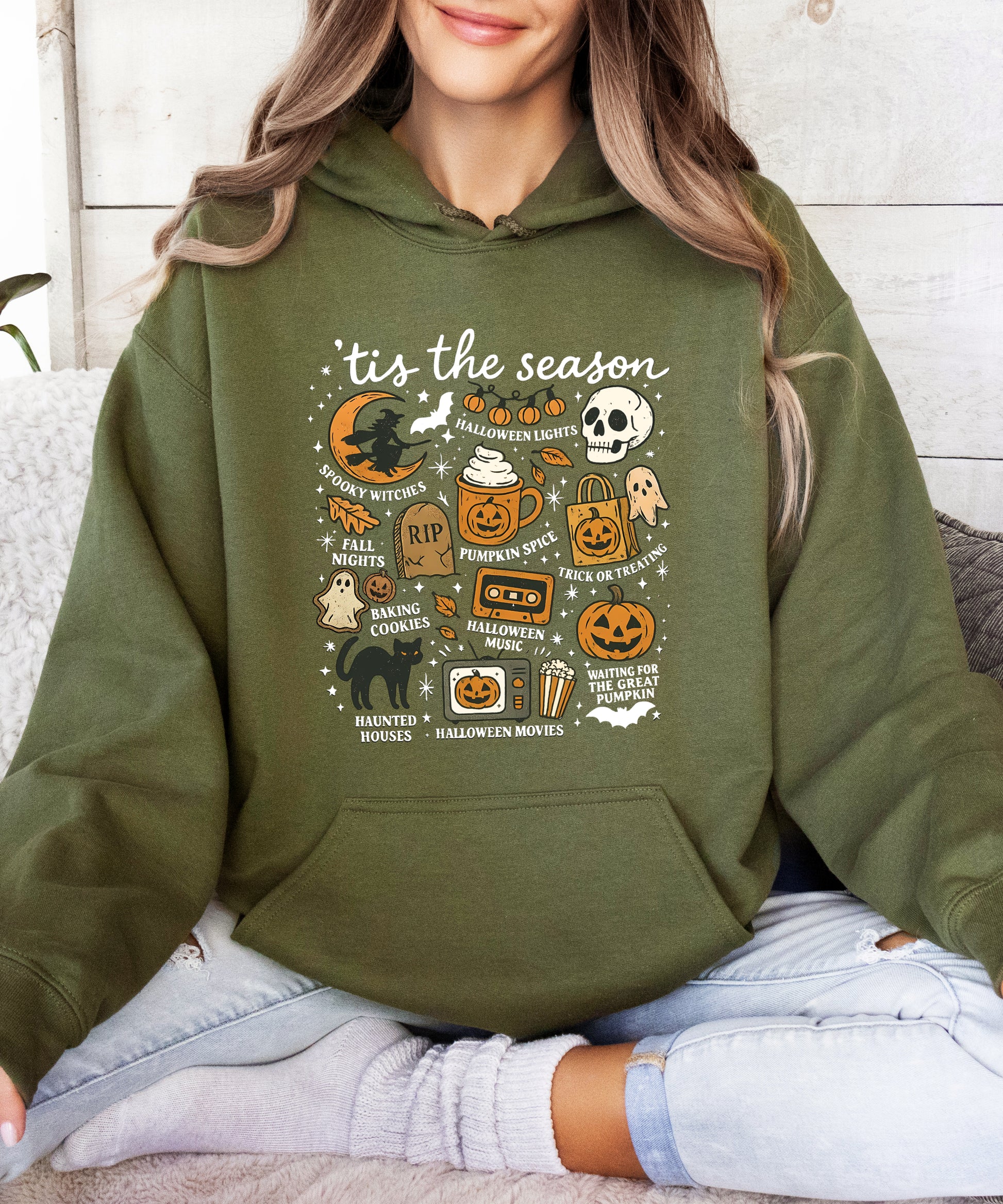 Tis The Season Halloween retro collage hoodie in Army Green - view 3