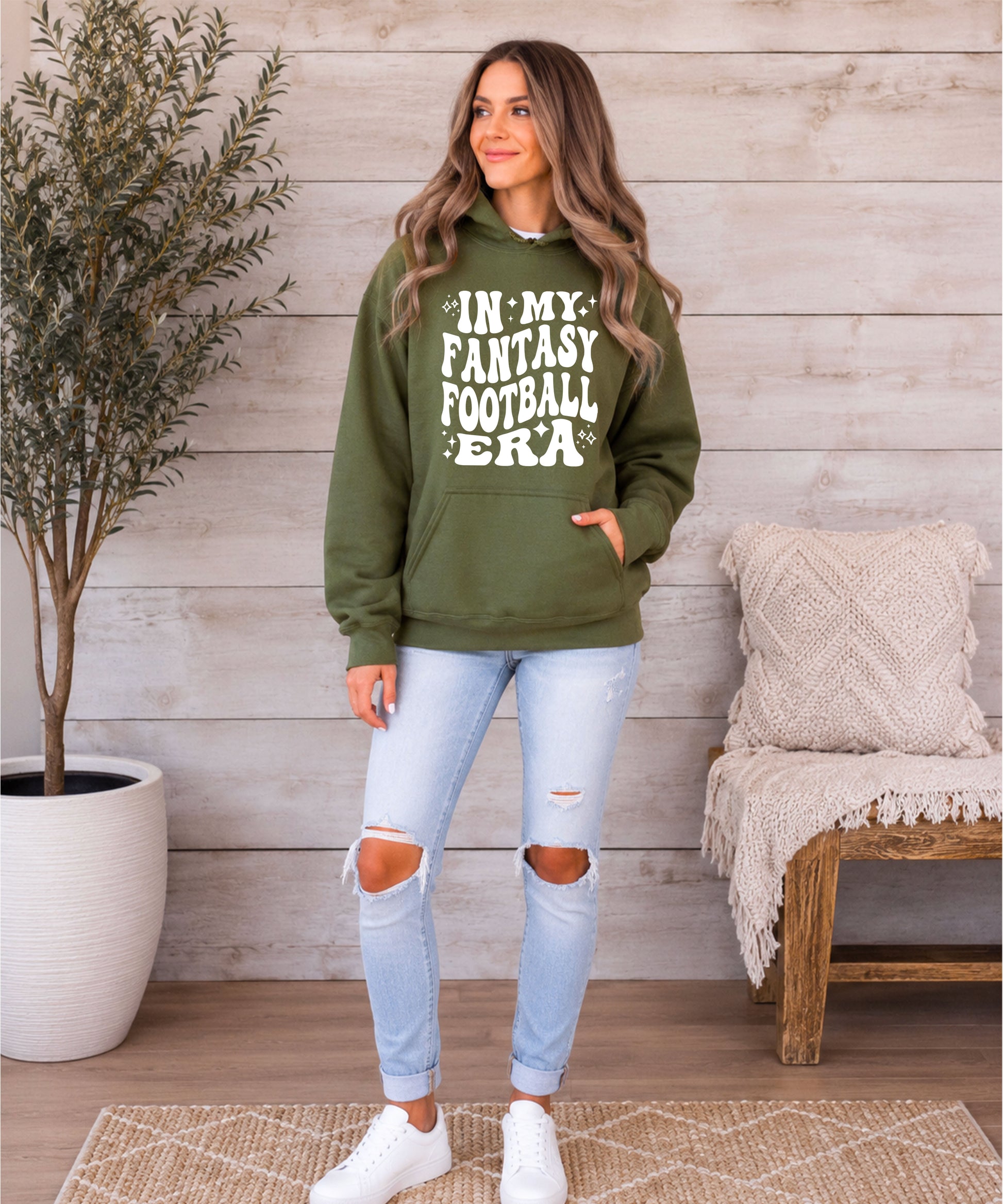 In My Fantasy Football Era hoodie in Army Green - view 5