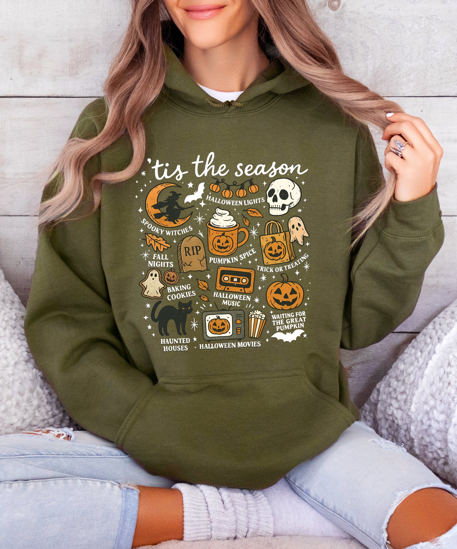 Tis The Season Halloween retro collage hoodie in Army Green - view 5