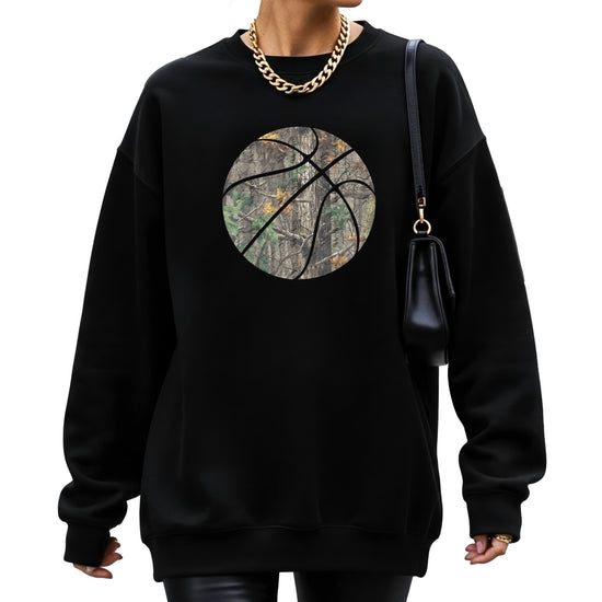 Camo basketball crewneck sweatshirt in Black, view 4