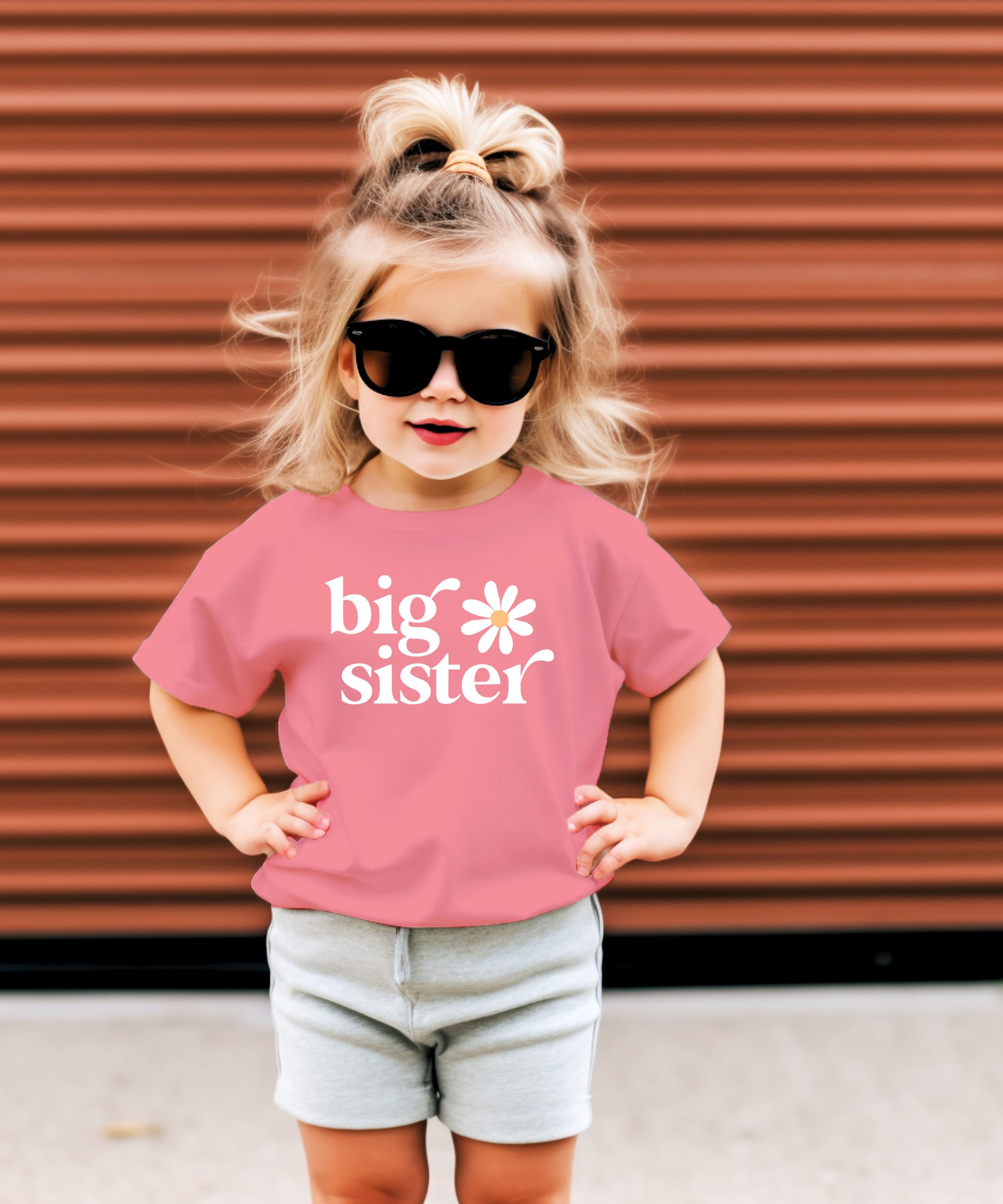 Big Sister Daisy sibling reveal tee for girls in Mauve, styled view