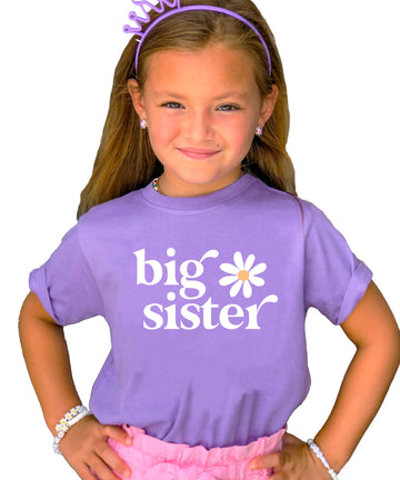 Big Sister Daisy sibling reveal tee for girls in Purple, front view