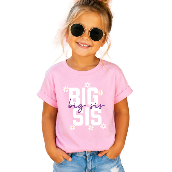 Big Sis Daisies big sister sibling reveal tee - Pink Shirt front