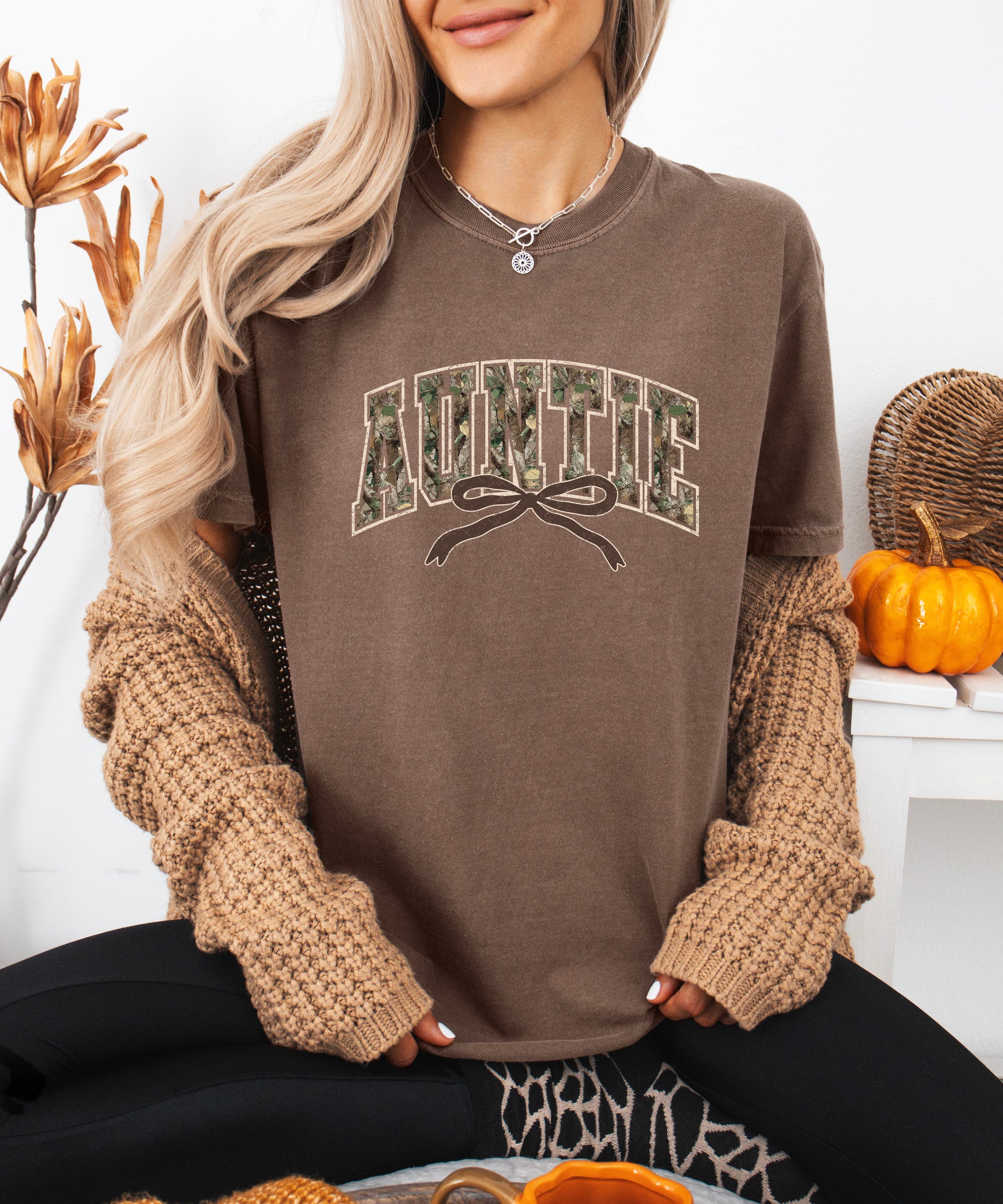 Auntie camo coquette bow womens tee in Espresso brown, product view 7