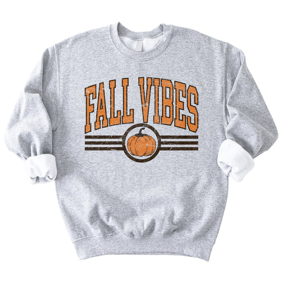 Fall Vibes retro pumpkin graphic crewneck sweatshirt in Gray, flat lay