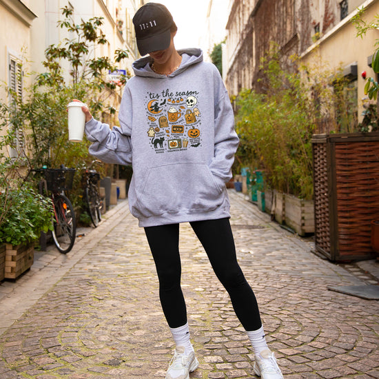 Tis The Season Halloween retro collage hoodie in Gray - view 5