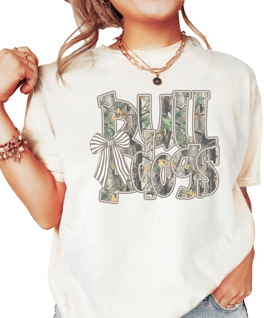 Bulldogs Camo Coquette Bow Comfort Colors tee in Ivory - front view