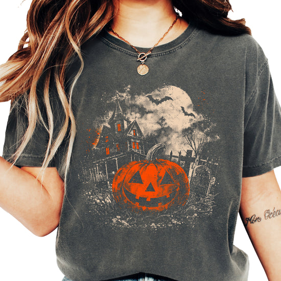 Halloween jack-o-lantern haunted house graphic tee, Pepper Shirt, view 3