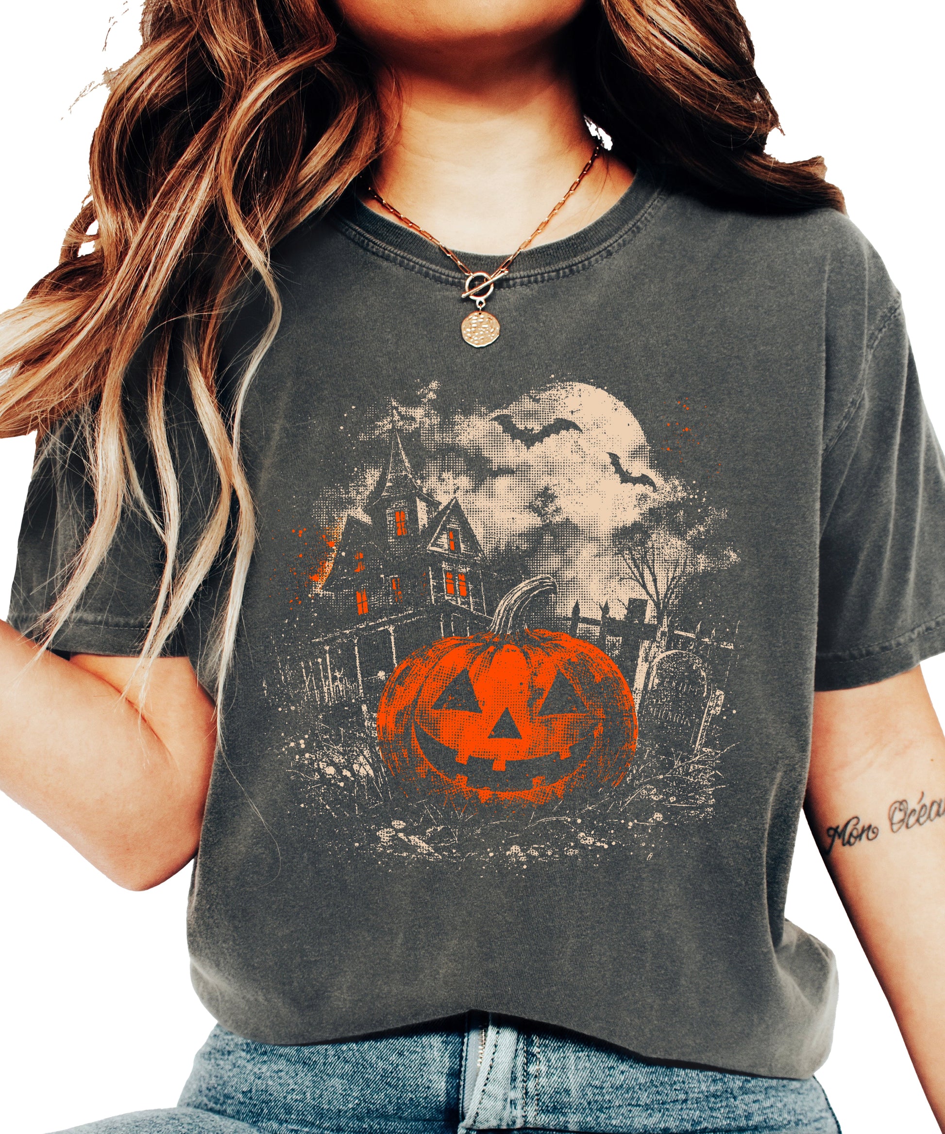 Halloween jack-o-lantern haunted house graphic tee, Pepper Shirt, view 3