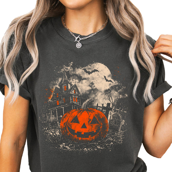 Halloween jack-o-lantern haunted house graphic tee, Pepper Shirt, view 4