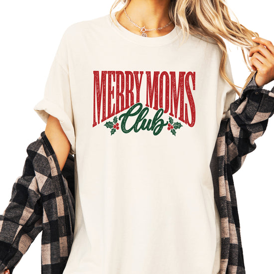Merry Moms Club Christmas shirt Ivory