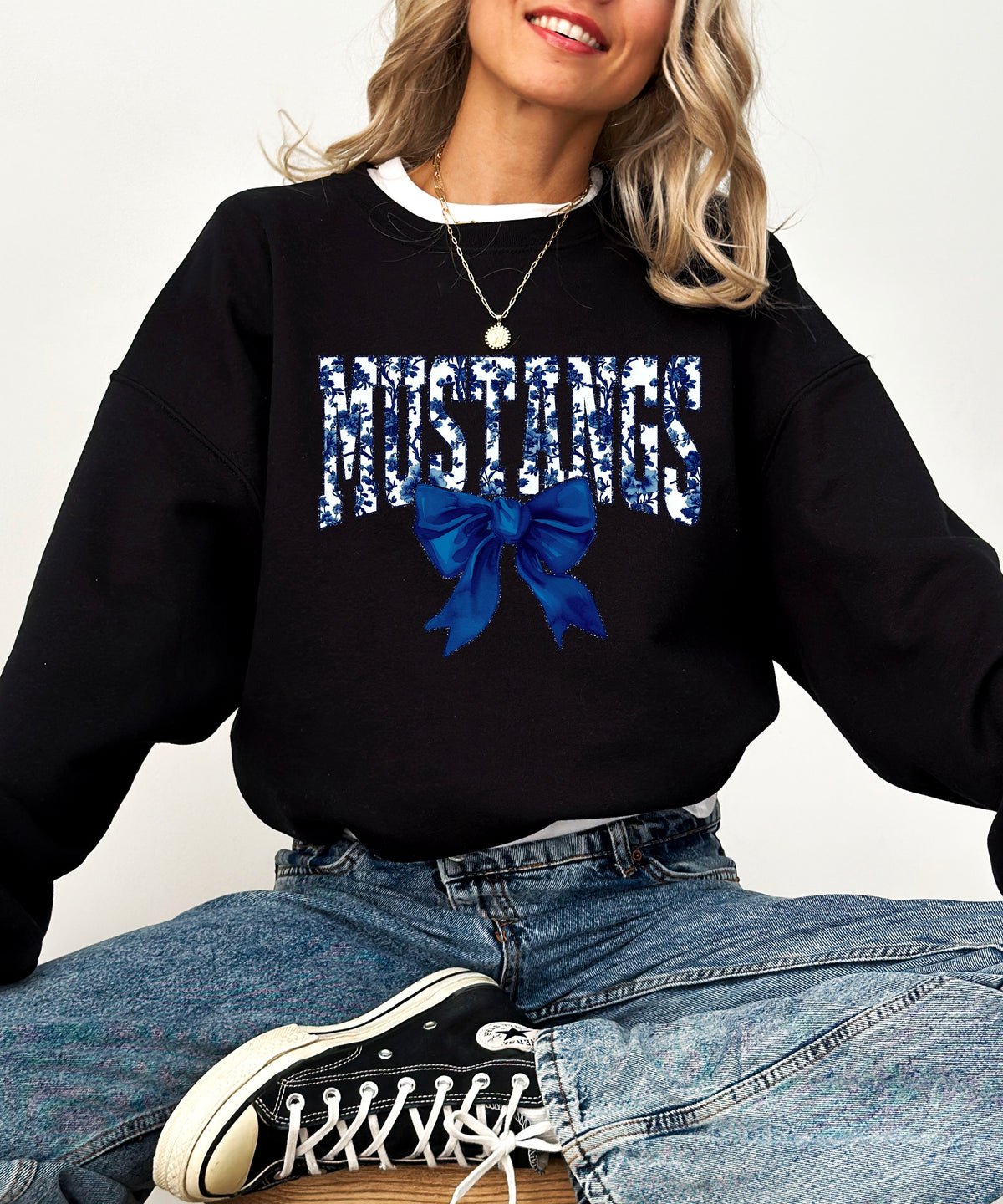 Mustangs navy floral coquette bow crewneck sweatshirt for women, Black, view 4