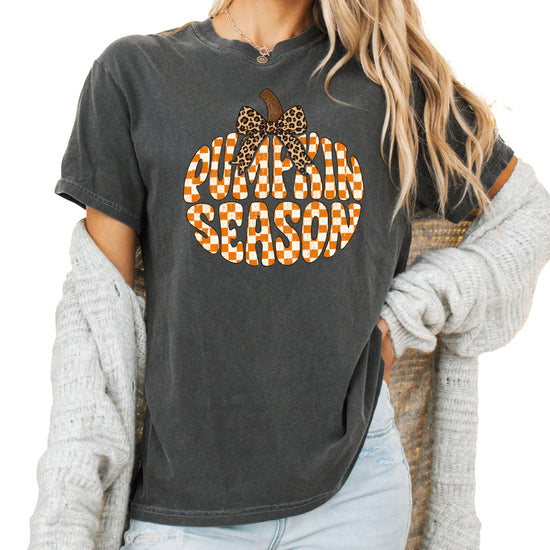 Pumpkin Season checkered pumpkin with leopard bow graphic tee in Pepper, Comfort Colors 1717 womens fall t-shirt, detail view