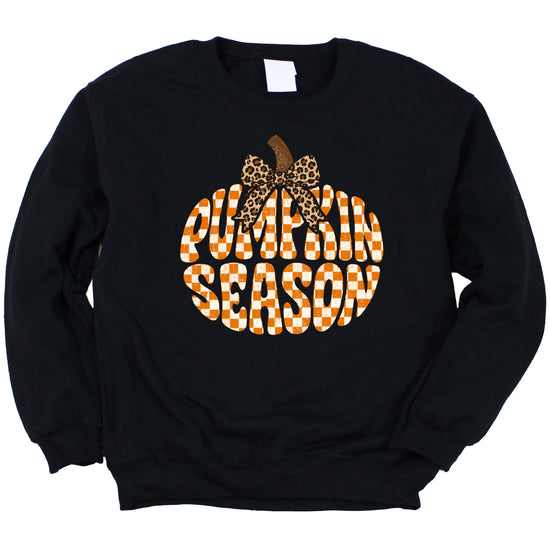 Black Pumpkin Season checkered pumpkin leopard bow crewneck sweatshirt for women, design close-up
