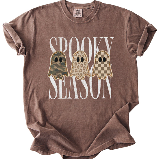 Spooky Season three ghosts Halloween graphic tee in Espresso, styled view