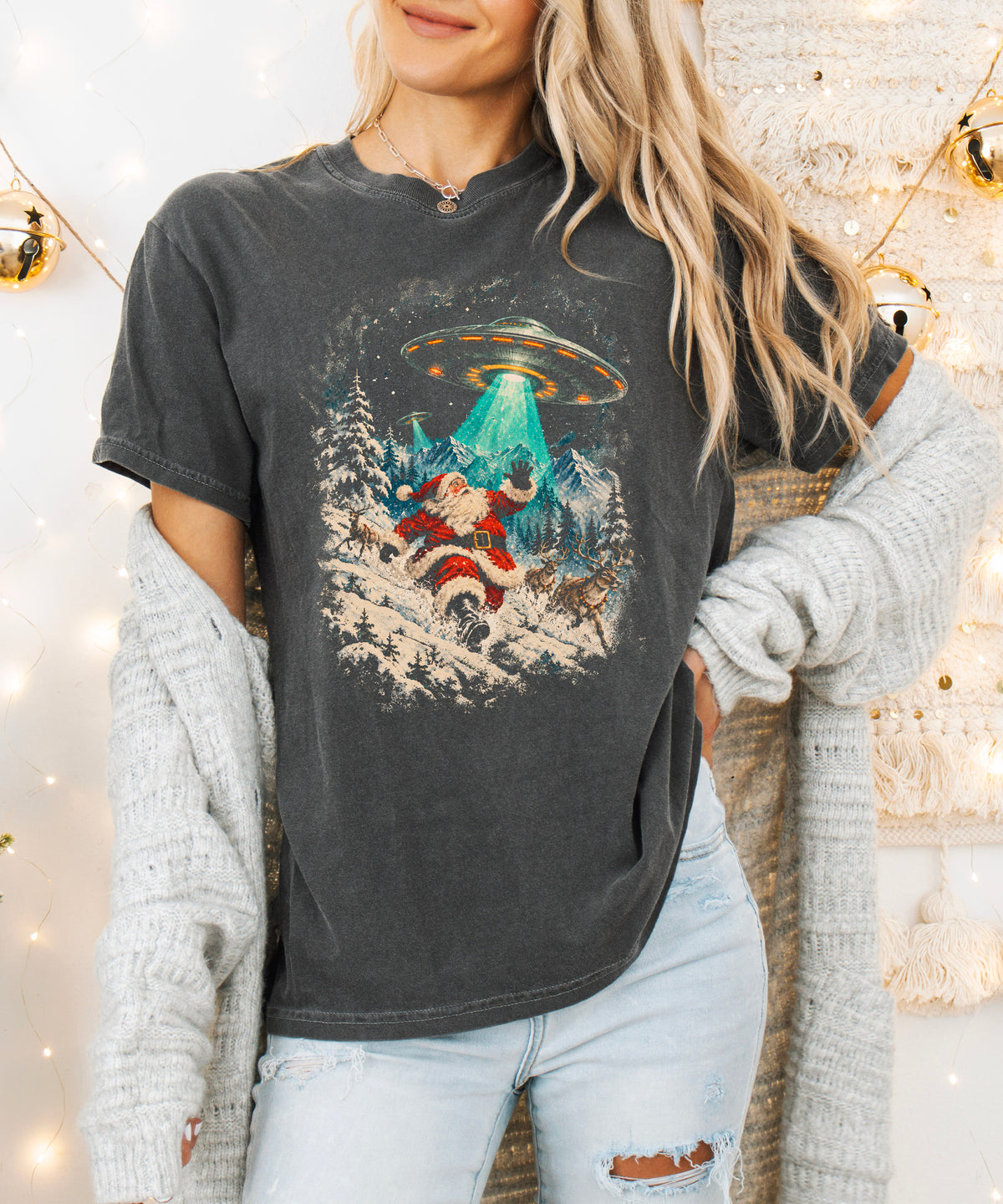 Santa UFO Christmas shirt in Pepper, view 5