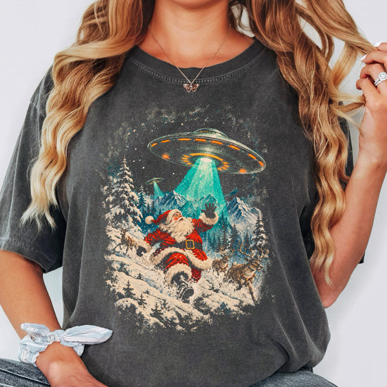 Santa UFO Christmas shirt in Pepper, view 7