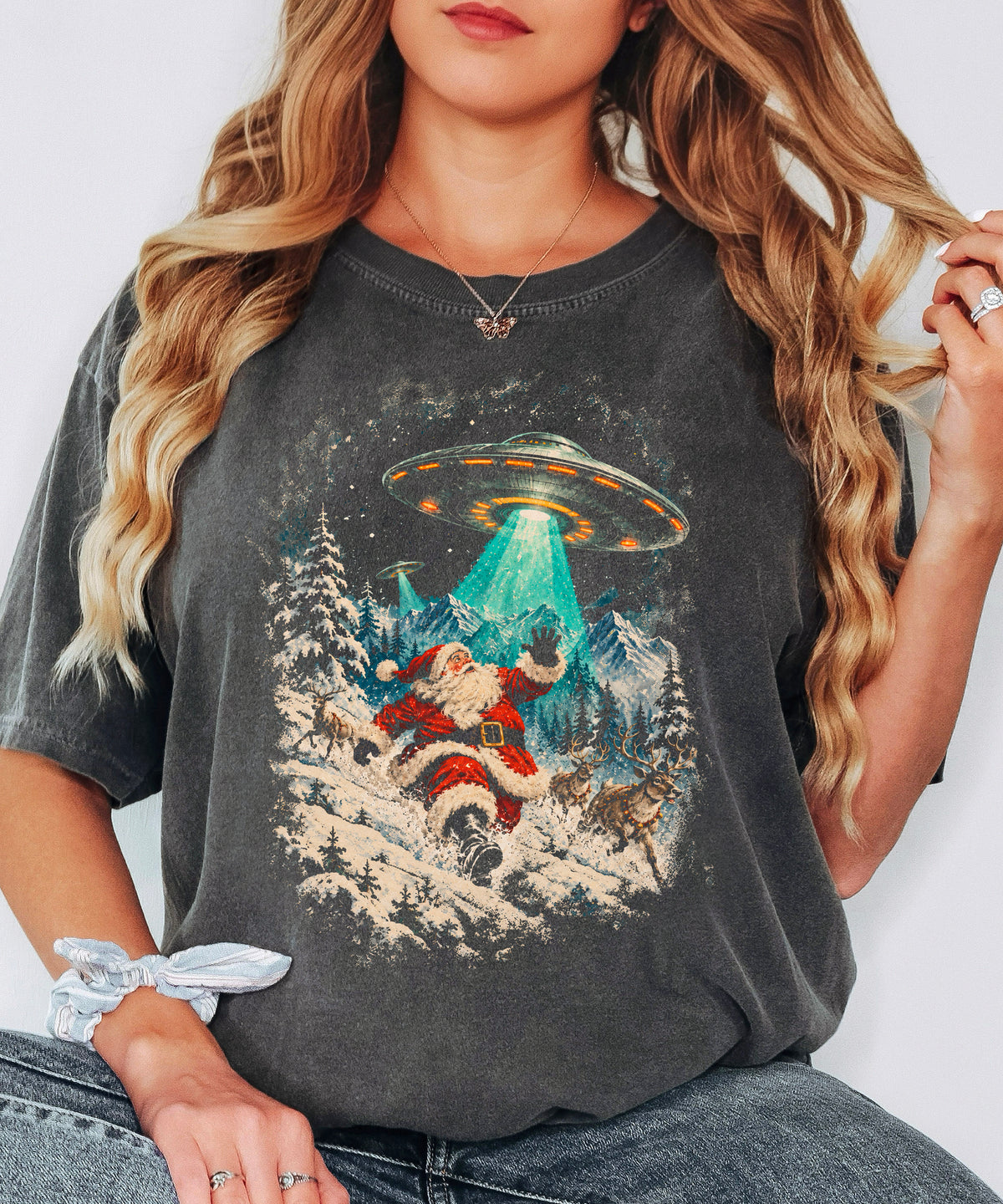 Santa UFO Christmas shirt in Pepper, view 7