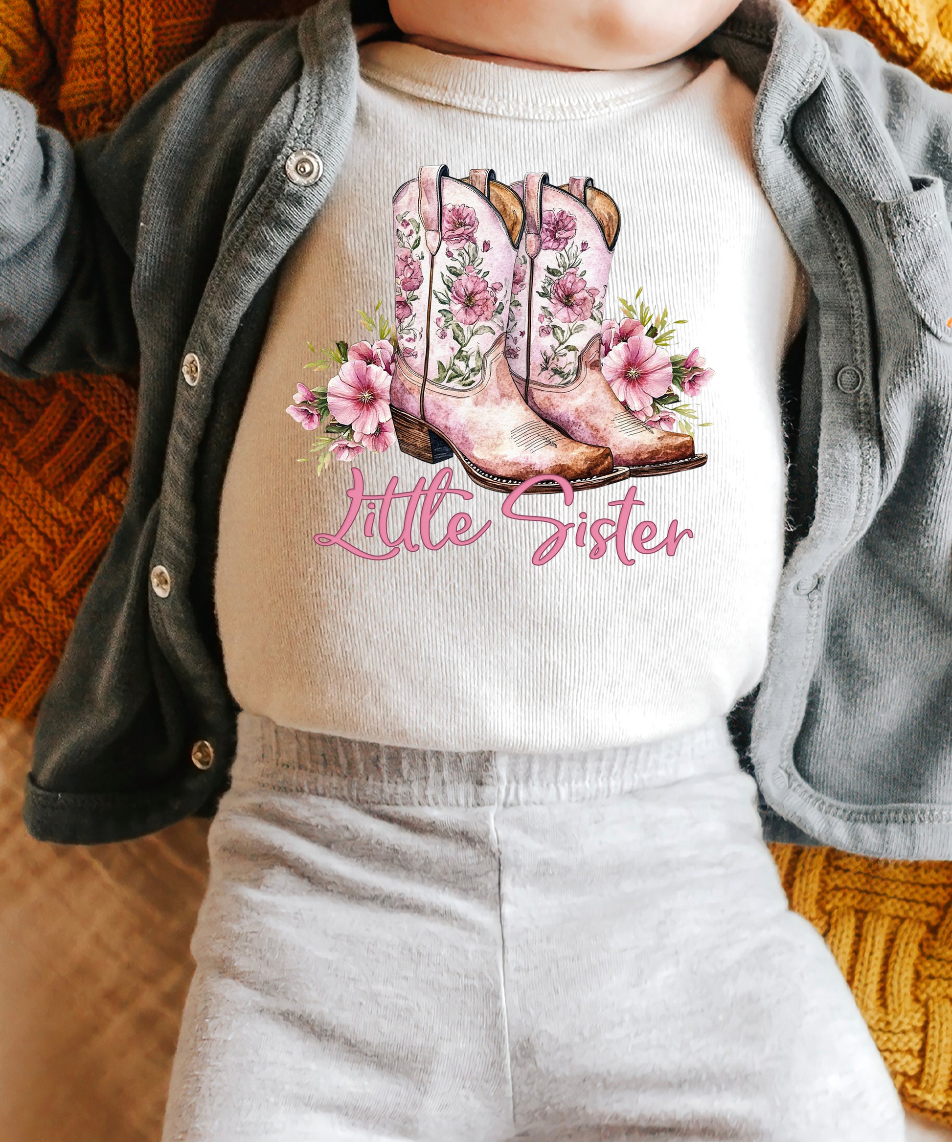 Natural Little Sister bodysuit, snap closure detail