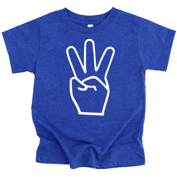 Olive Loves Apple Third Birthday 3 Fingers Shirt for 3rd Birthday Outfit for Boys and Girls Vintage Royal Shirt 3T