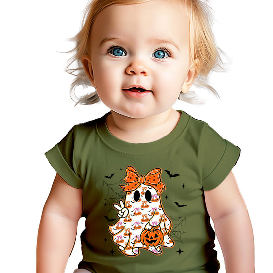 Close-up of girly ghost and orange bow design on a natural kids Halloween t-shirt
