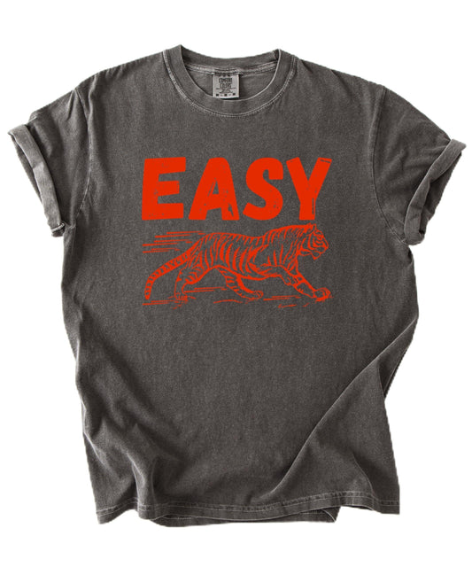Trendy Easy Tiger Shirt for Women and Men Red Tiger Graphic Tee