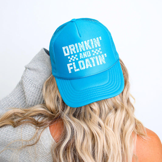 Drinkin' and Floatin' Summer Women's Classic 5 Panel Foam Front Mesh Snap Back Trucker Hat