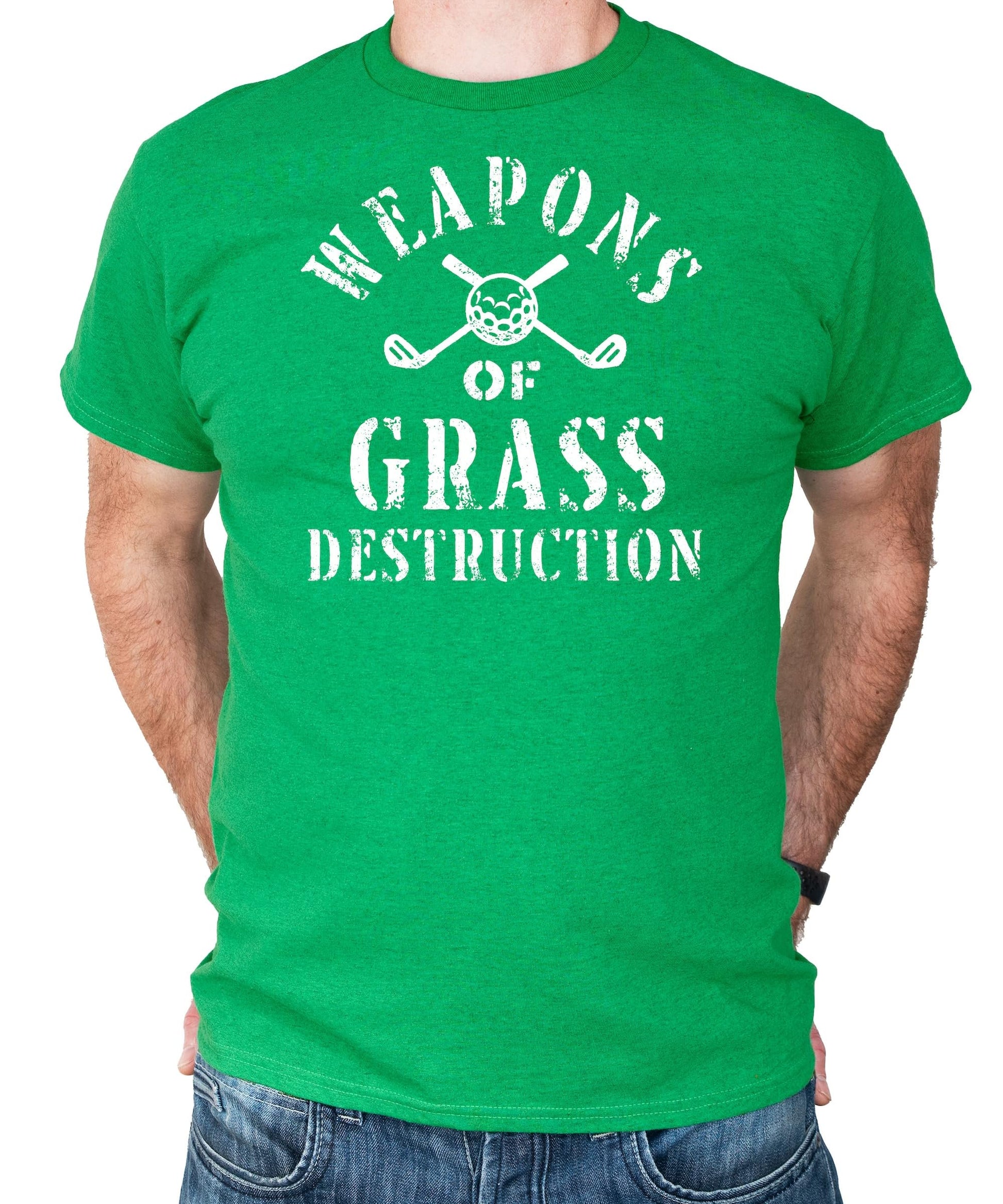 Man wearing black golf humor t-shirt showing fit and style