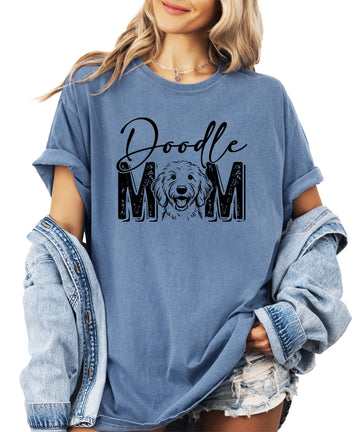 Women's doodle mom graphic tee with cute Goldendoodle dog illustration on the front